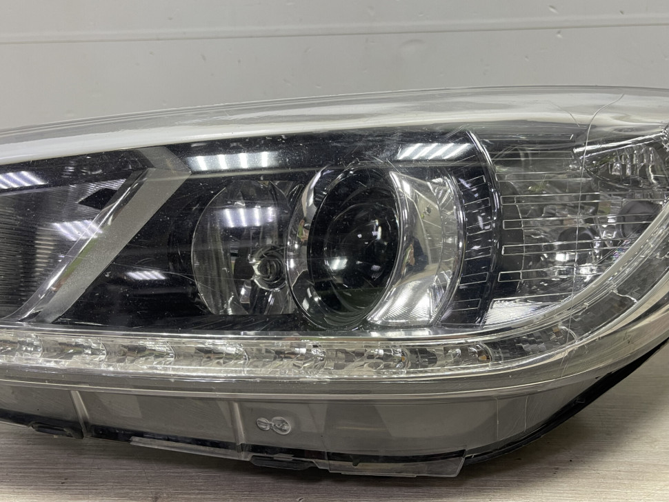 Фара левая Kia Ceed 2 JD OEM 92101A2220 Фара левая Kia Ceed 2 JD OEM 92101A2220