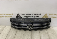 Решетка радиатора Volkswagen Tiguan 1 рестайлинг OEM 5N0853653E