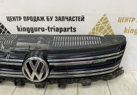 Решетка радиатора Volkswagen Tiguan 1 рестайлинг OEM 5N0853653E