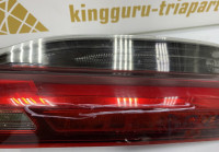 Фонарь правый внутренний BMW X4 G02 OEM 63217433798