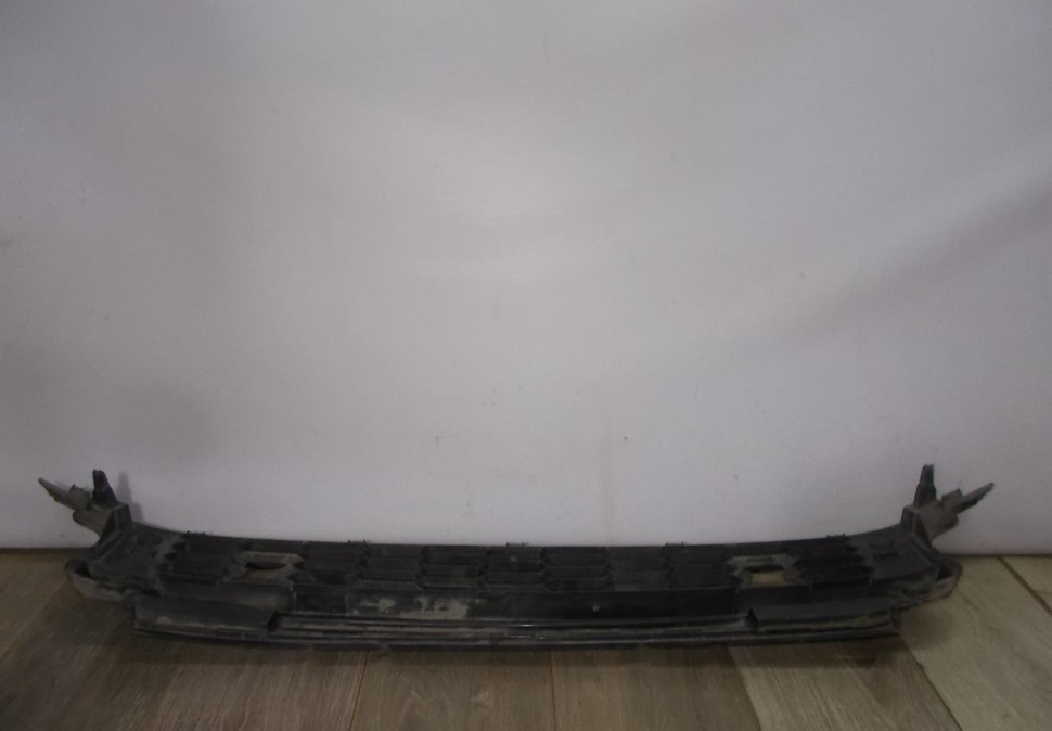 Решетка переднего бампера бу Skoda Kodiaq OEM 565853677