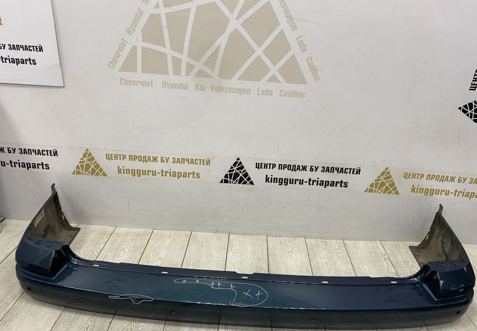 Бампер задний Volkswagen Multivan T6 2015 OEM 7E0807417D Бампер задний Volkswagen Multivan T6 2015 OEM 7E0807417D