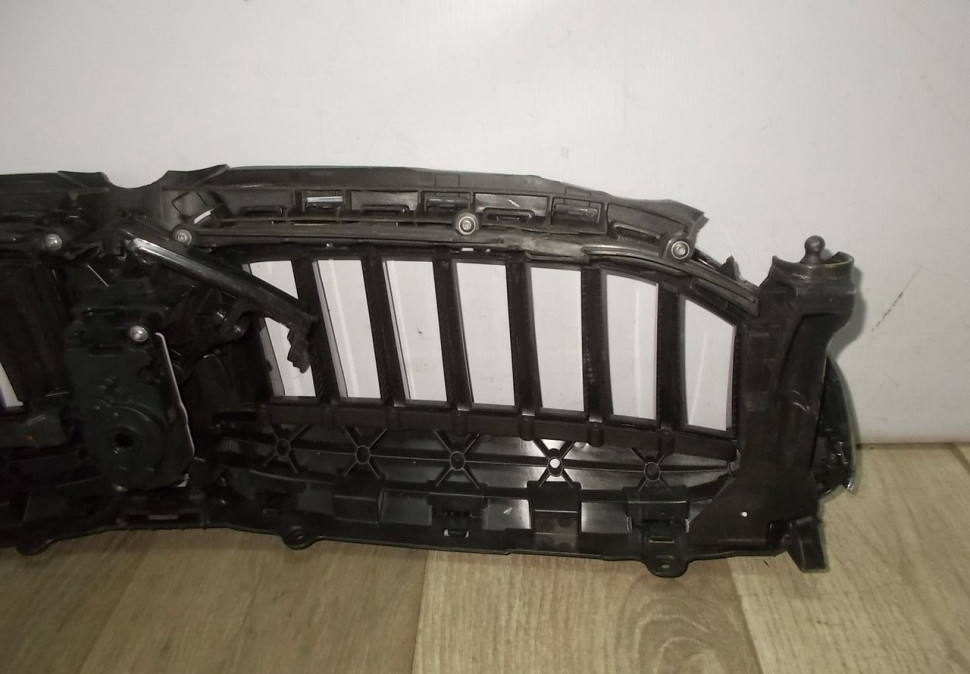 Воздуховод радиатора верхний бу BMW 3 G20 M-Pack OEM 51749465188