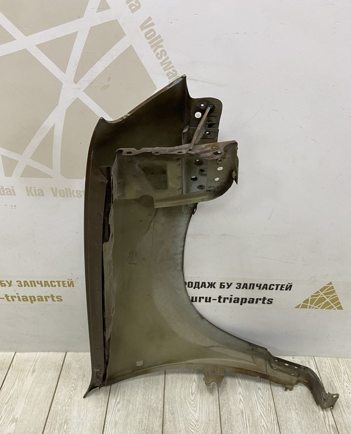 Крыло переднее левое Renault Duster 2010 OEM 631012718R Крыло переднее левое Renault Duster 2010 OEM 631012718R