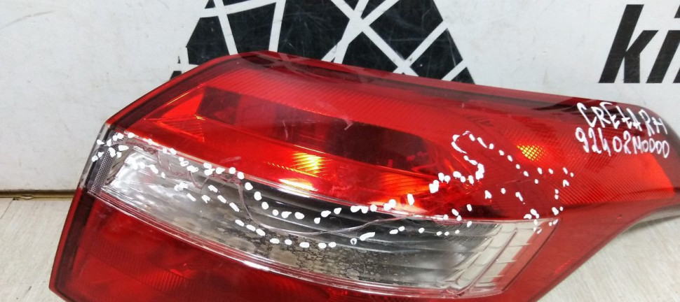Фонарь правый внешний Hyundai Creta (16-20) oem 92402m0000