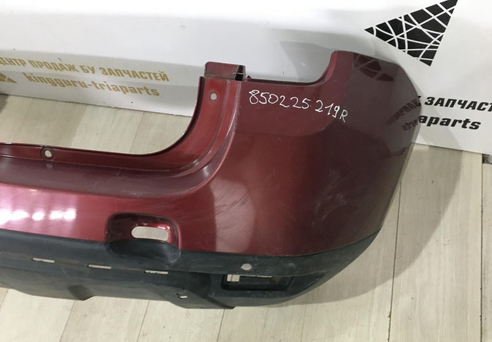 Бампер задний Renault Duster OEM 850225291R Бампер задний Renault Duster OEM 850225291R