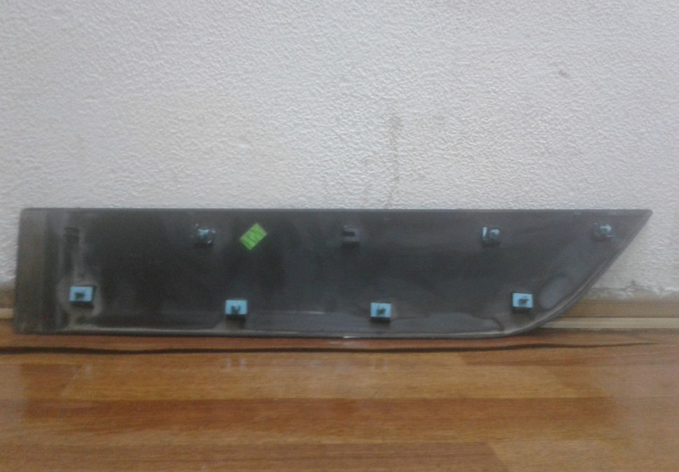 Молдинг двери задний правый Hyundai ix35 oem 877342s000 (скл-3)