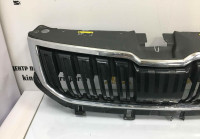Решетка радиатора Skoda Karoq OEM 57A853653B