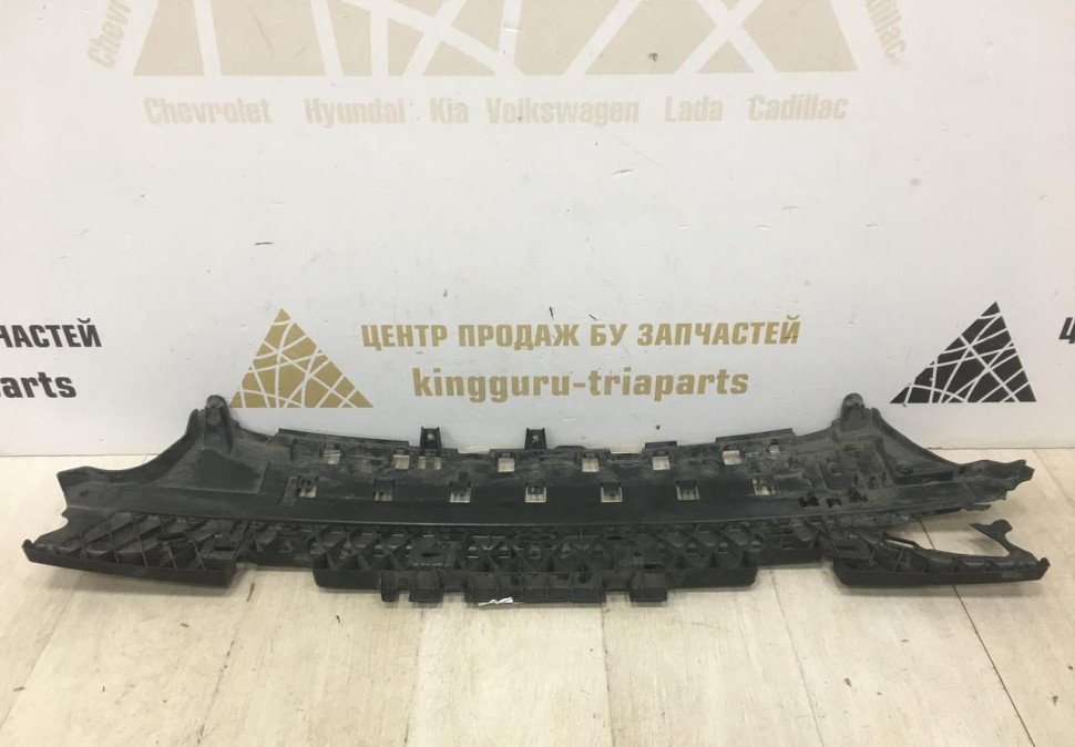 Кронштейн заднего бампера нижний BMW 5 G30 M-Pack OEM 51128064714