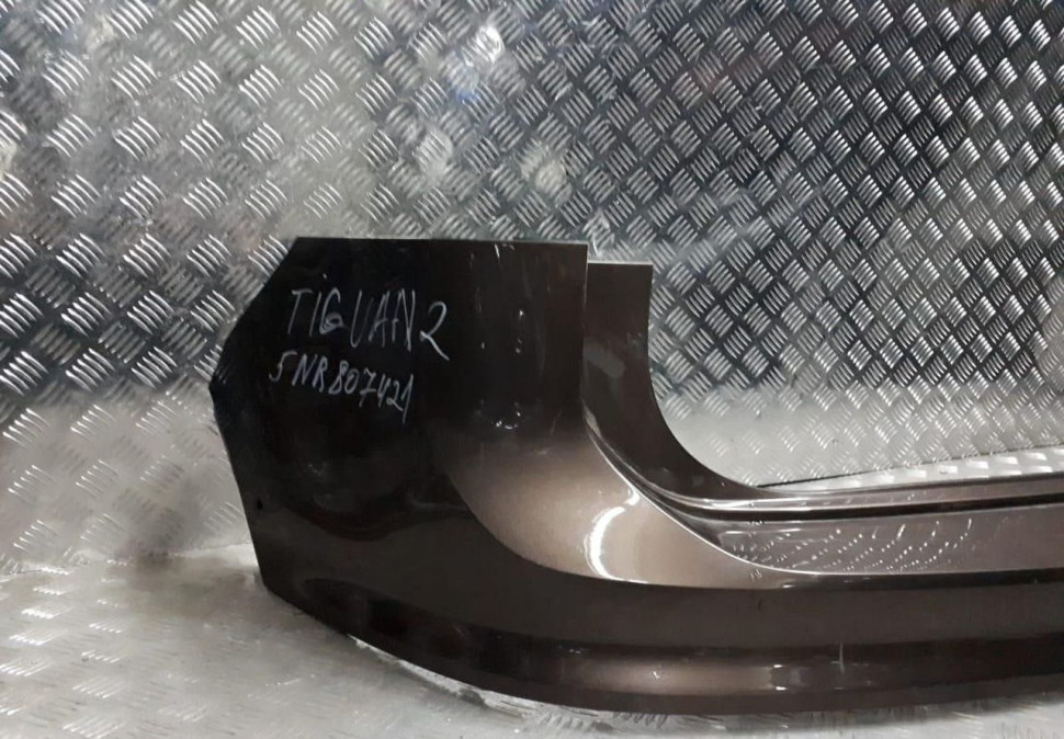 Бампер задний Volkswagen Tiguan 2 oem 5NR807421 Бампер задний Volkswagen Tiguan 2 oem 5NR807421