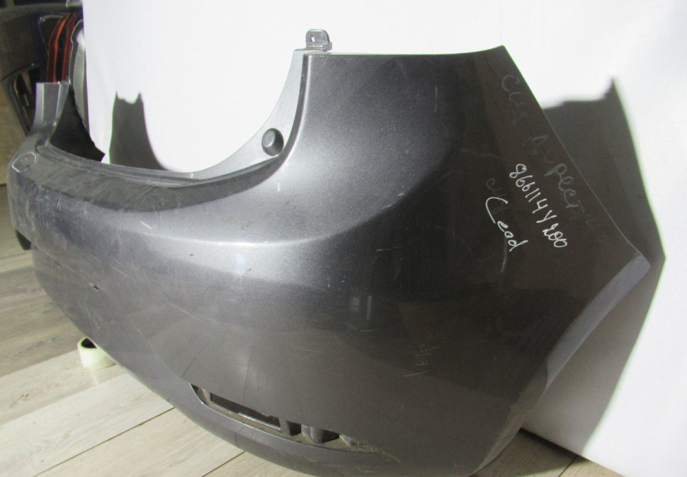 Бампер задний Kia Rio 3 до рест х/б oem 866114Y200 (трещины)