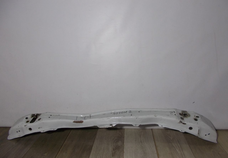 Усилитель переднего бампера бу Renault Logan 2 OEM 752100786R