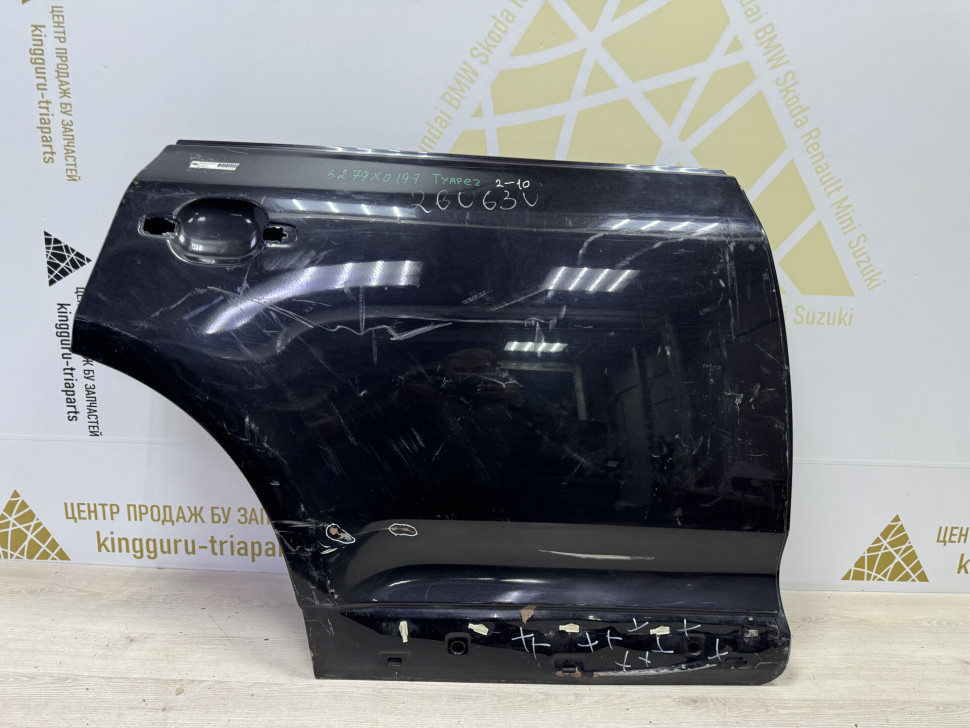 Дверь задняя правая Volkswagen Touareg 1 2003 OEM 7L0833056M
