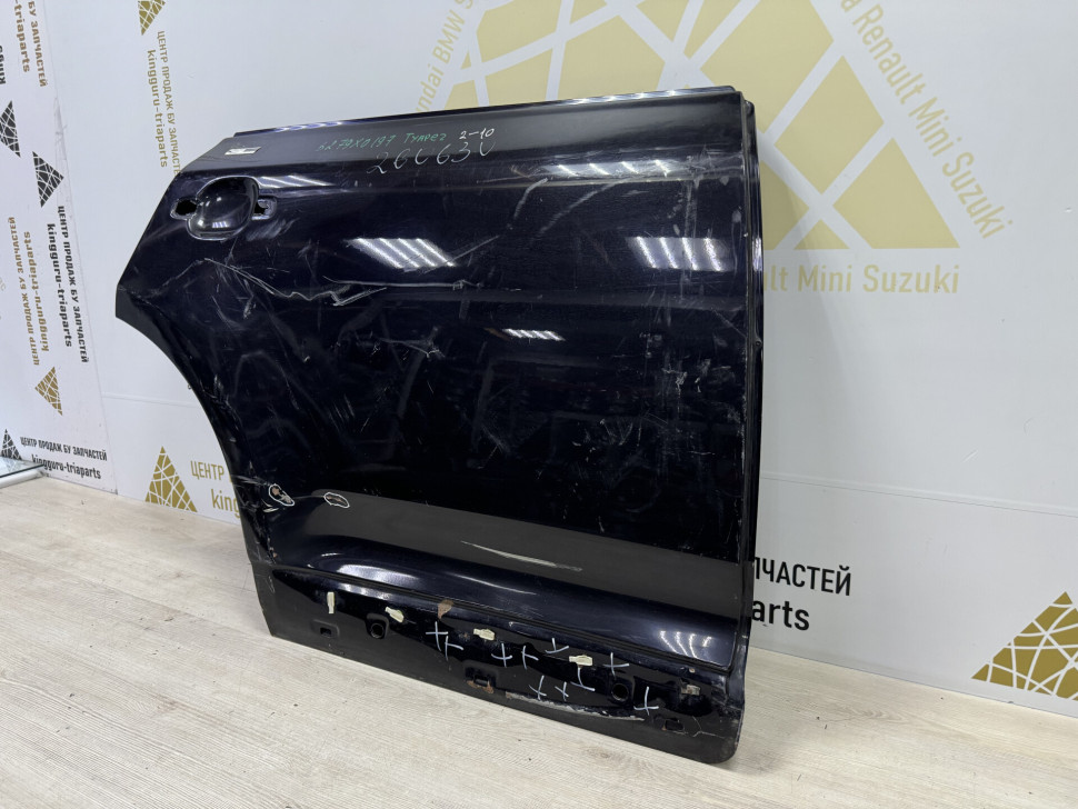 Дверь задняя правая Volkswagen Touareg 1 2003 OEM 7L0833056M