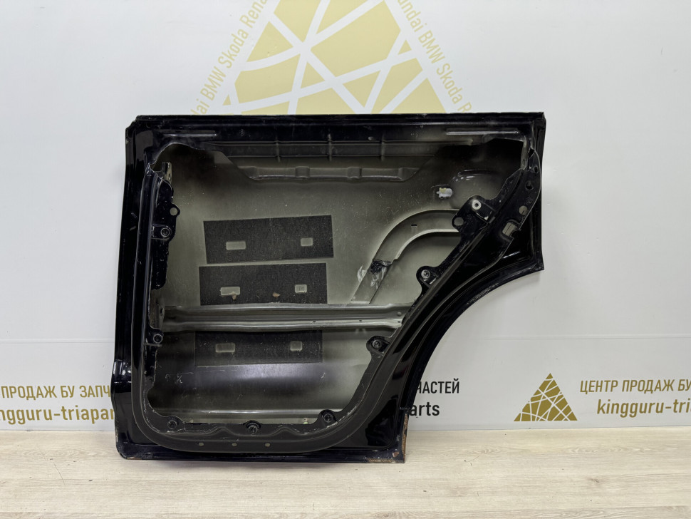 Дверь задняя правая Volkswagen Touareg 1 2003 OEM 7L0833056M