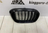 Решетка радиатора правая BMW X3 G01 OEM 51137464920