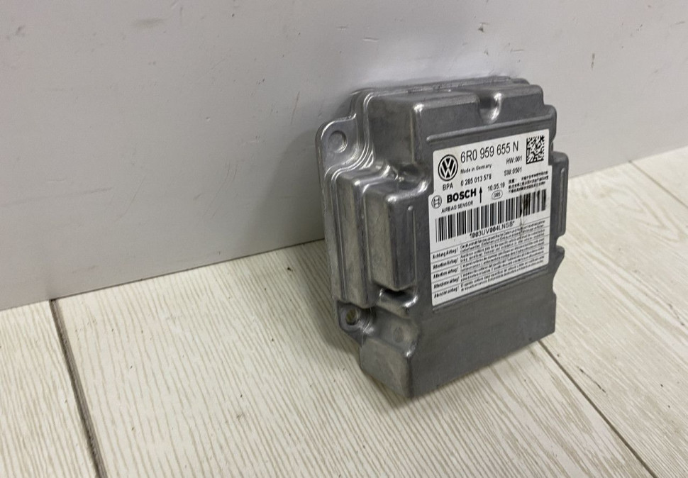 Блок управления AIR BAG Volkswagen Polo 5 2009 oem 6R0959655N Блок управления AIR BAG Volkswagen Polo 5 2009 oem 6R0959655N