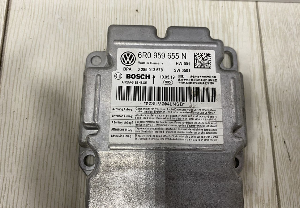 Блок управления AIR BAG Volkswagen Polo 5 2009 oem 6R0959655N Блок управления AIR BAG Volkswagen Polo 5 2009 oem 6R0959655N