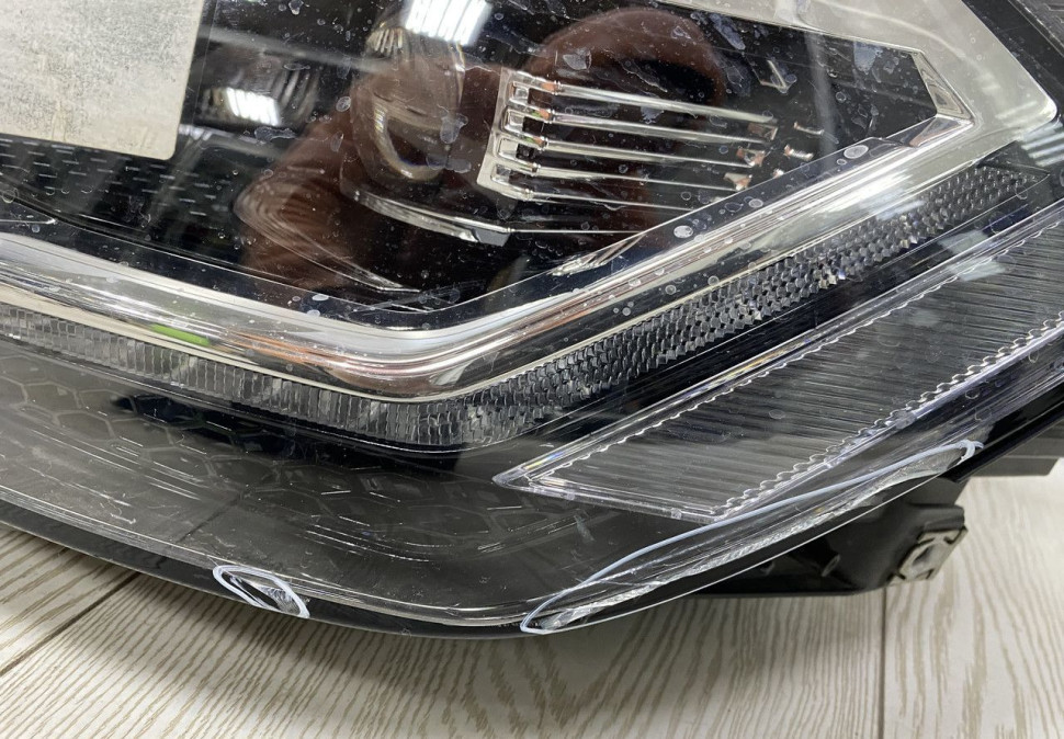 Фара левая Volkswagen Golf 7 LED рестайлинг 2017 OEM 5G1941035