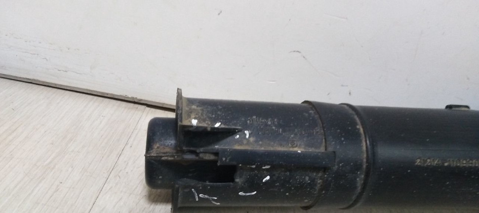 Корпус воздушного фильтра Chevrolet Niva oem 21231109010 (скл-3) Корпус воздушного фильтра Chevrolet Niva oem 21231109010 (скл-3)