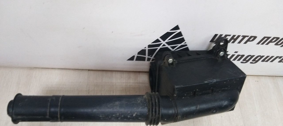 Корпус воздушного фильтра Chevrolet Niva oem 21231109010 (скл-3) Корпус воздушного фильтра Chevrolet Niva oem 21231109010 (скл-3)