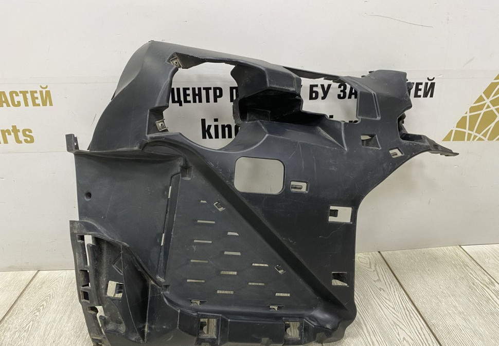 Кронштейн противотуманной фары правый BMW X2 F39 M-Pack OEM 51118069092