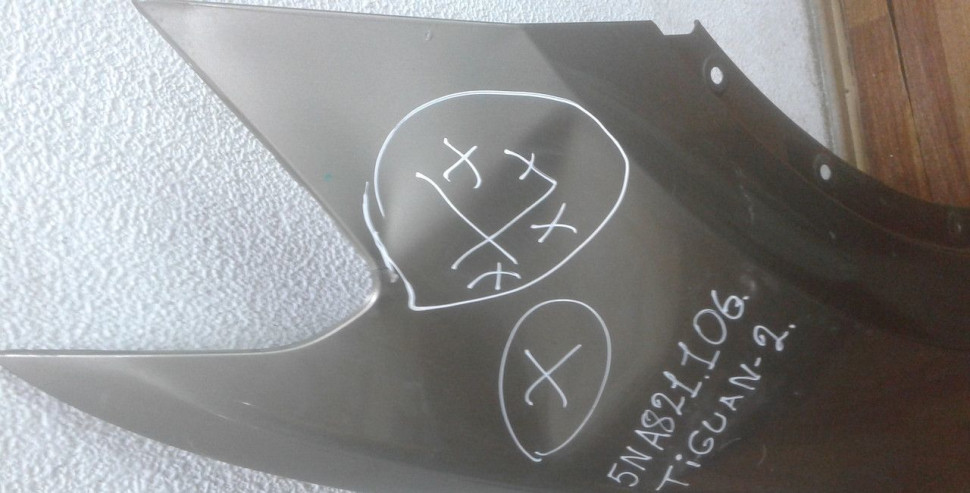 Крыло переднее правое Volkswagen Tiguan 2 oem 5NA821106 (вмятина) Крыло переднее правое Volkswagen Tiguan 2 oem 5NA821106 (вмятина)