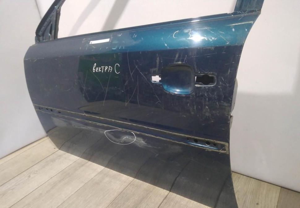 Дверь передняя левая бу Opel Vectra C OEM 0124083 Дверь передняя левая бу Opel Vectra C OEM 0124083
