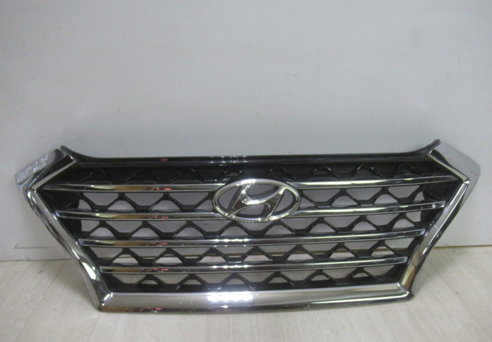 Решетка радиатора Hyundai Tucson 3 рест  oem 86351D7600