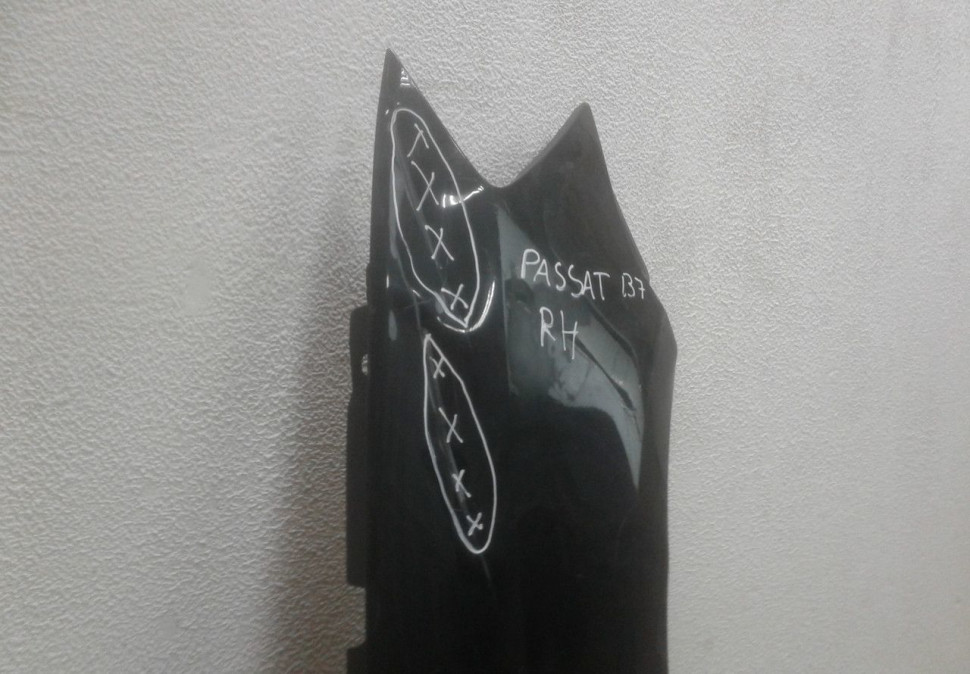 Крыло переднее правое Volkswagen Passat B7 oem 3aa821106 (вмятины)