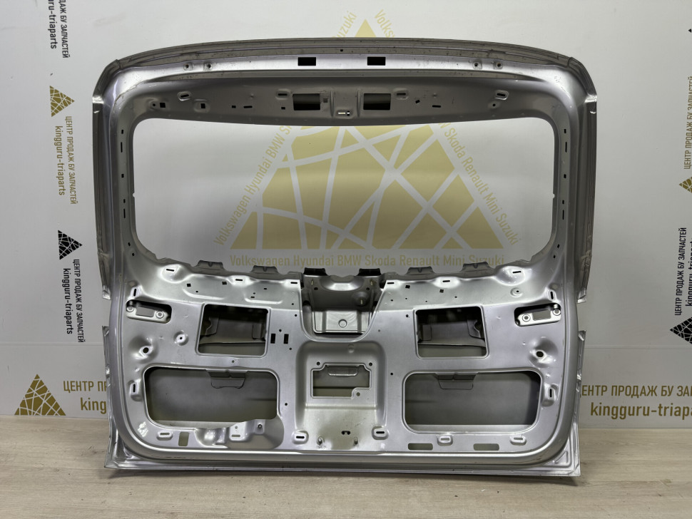 Крышка багажника Skoda Karoq OEM 57A827159 Крышка багажника Skoda Karoq OEM 57A827159