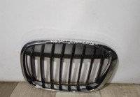 Решетка радиатора левая бу BMW X1 F48 OEM 51117383363