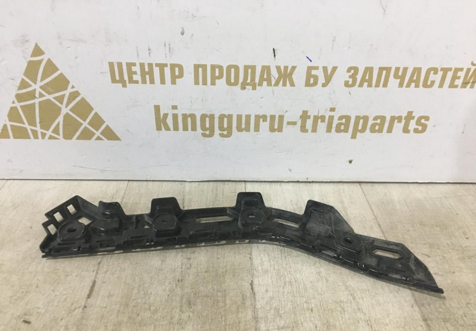 Кронштейн бампера Skoda Rapid 2 20-21oem 60U807394D