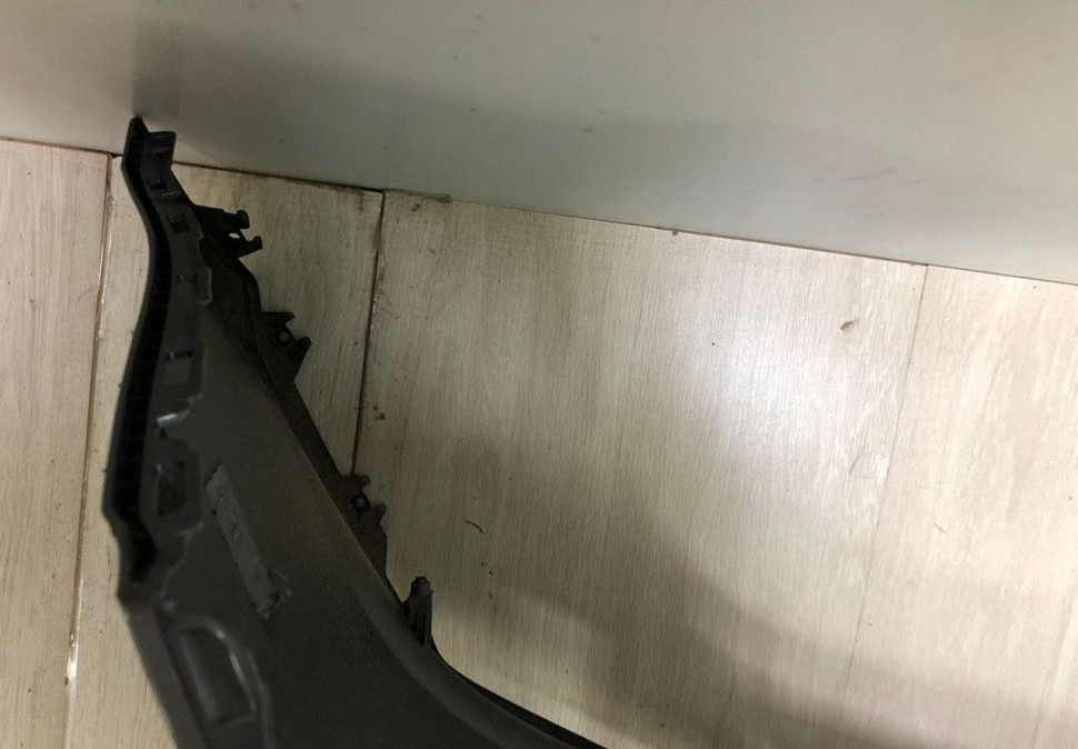 Бампер задний Hyundai Creta 16- oem 86611M0000 (потертость) Бампер задний Hyundai Creta 16- oem 86611M0000 (потертость)