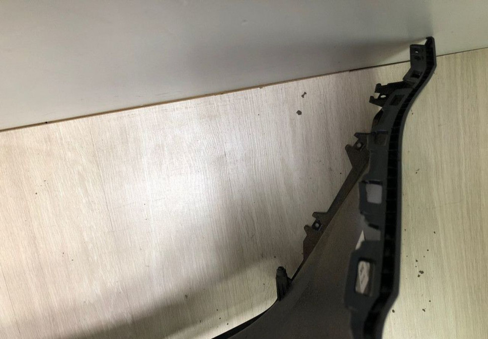 Бампер задний Hyundai Creta 16- oem 86611M0000 (потертость) Бампер задний Hyundai Creta 16- oem 86611M0000 (потертость)