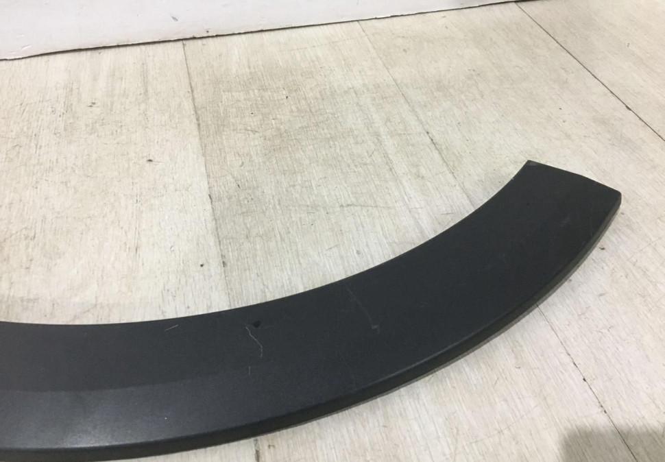 Расширитель передний правый Kia Rio 4 X-Line 2017 oem 87774H0500 Расширитель передний правый Kia Rio 4 X-Line 2017 oem 87774H0500