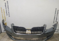 Бампер передний бу Skoda Superb 3 OEM 3V0807221