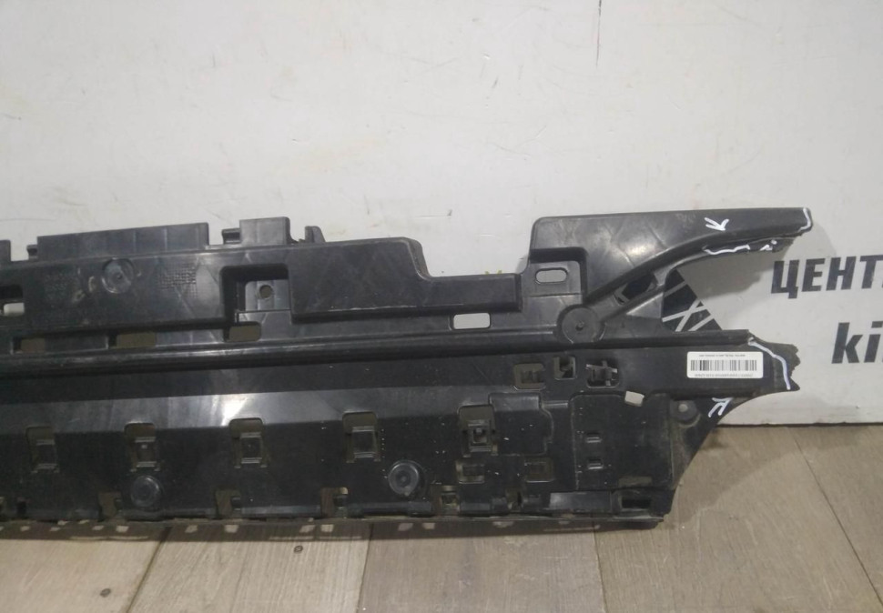Кронштейн заднего бампера нижний бу BMW 5 G30 M-Pack OEM 51128064714