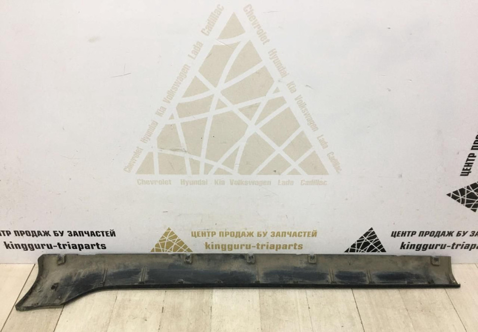 Накладка порога правая Lada Vesta Cross OEM 8450031014 (скл-3)