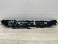 Решетка в бампер Kia Sorento 12- Oem 865622P500