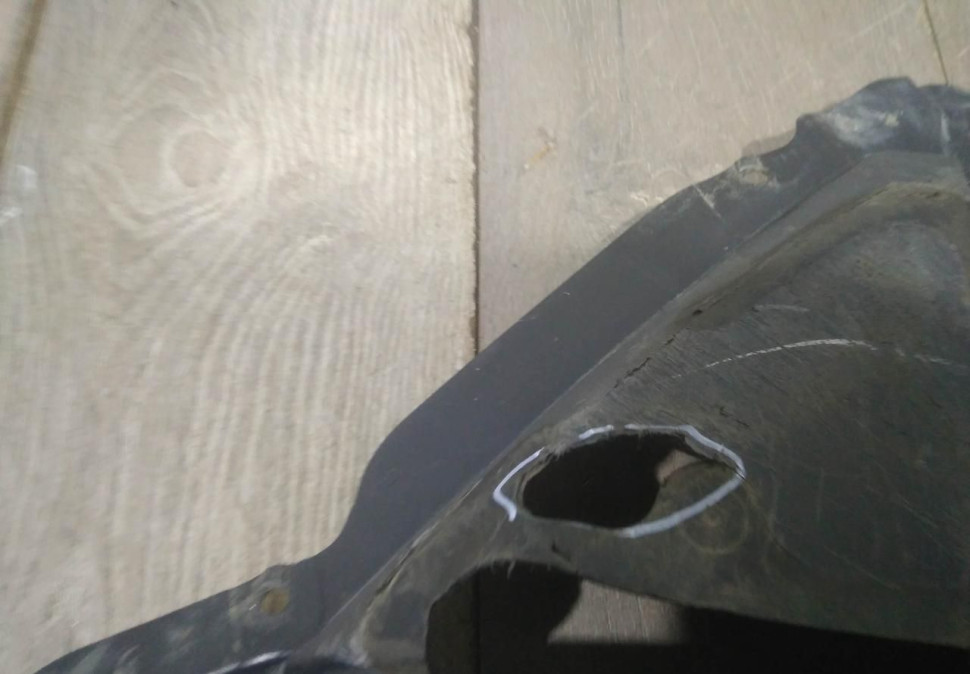 Защита переднего бампера правая бу BMW X6 F16 M-Pack OEM 51718059318