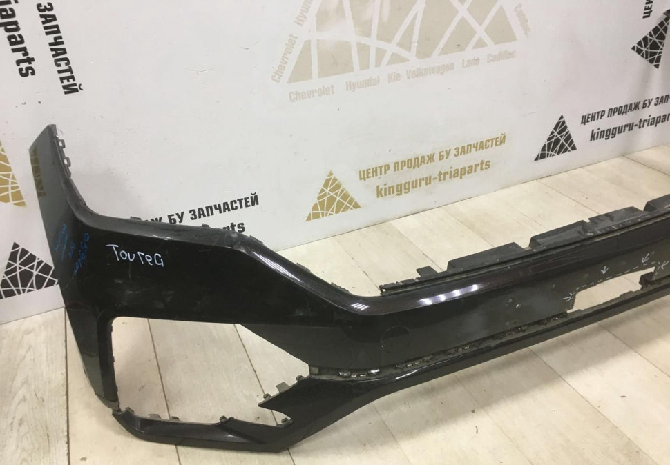 Бампер передний Volkswagen Touareg 3 2018> oem 760807221E