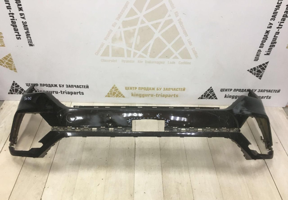 Бампер передний Volkswagen Touareg 3 2018> oem 760807221E