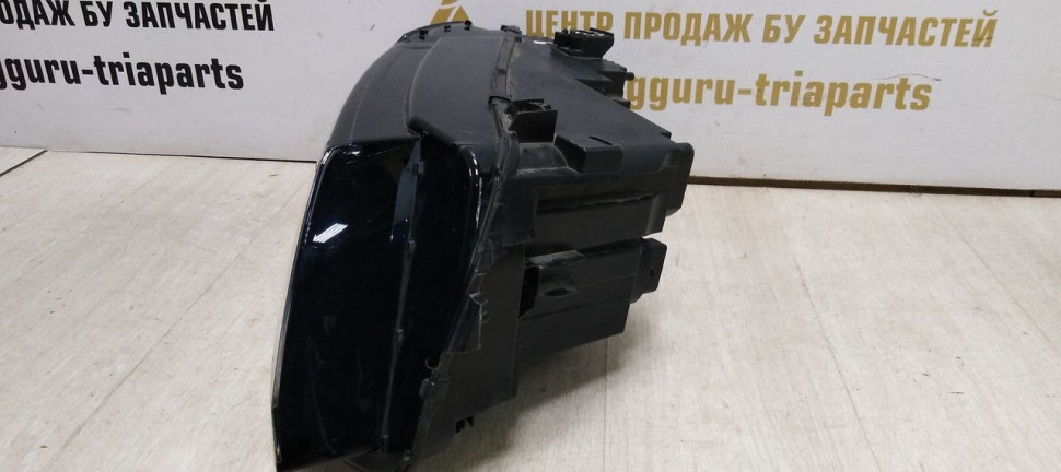 Фара правая LED Volkswagen Tiguan 2 дорест 17-20 oem 5NB941036D Фара правая LED Volkswagen Tiguan 2 дорест 17-20 oem 5NB941036D