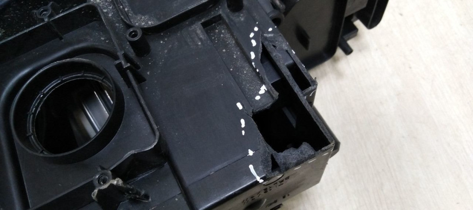 Фара правая LED Volkswagen Tiguan 2 дорест 17-20 oem 5NB941036D Фара правая LED Volkswagen Tiguan 2 дорест 17-20 oem 5NB941036D