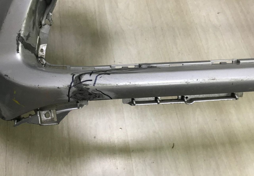 Бампер передний Lexus NX oem 5211978010 (скл-3)