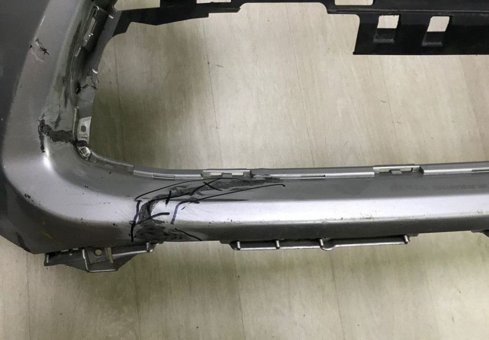 Бампер передний Lexus NX oem 5211978010 (скл-3)