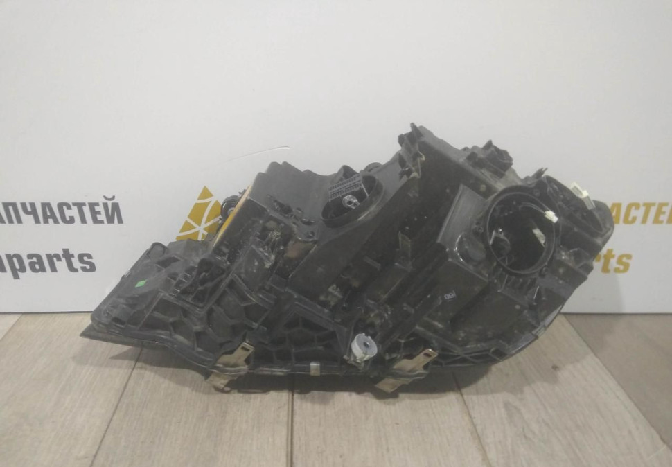Фара лазерная правая бу BMW 3 G20 OEM 63118496164