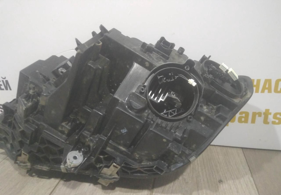 Фара лазерная правая бу BMW 3 G20 OEM 63118496164