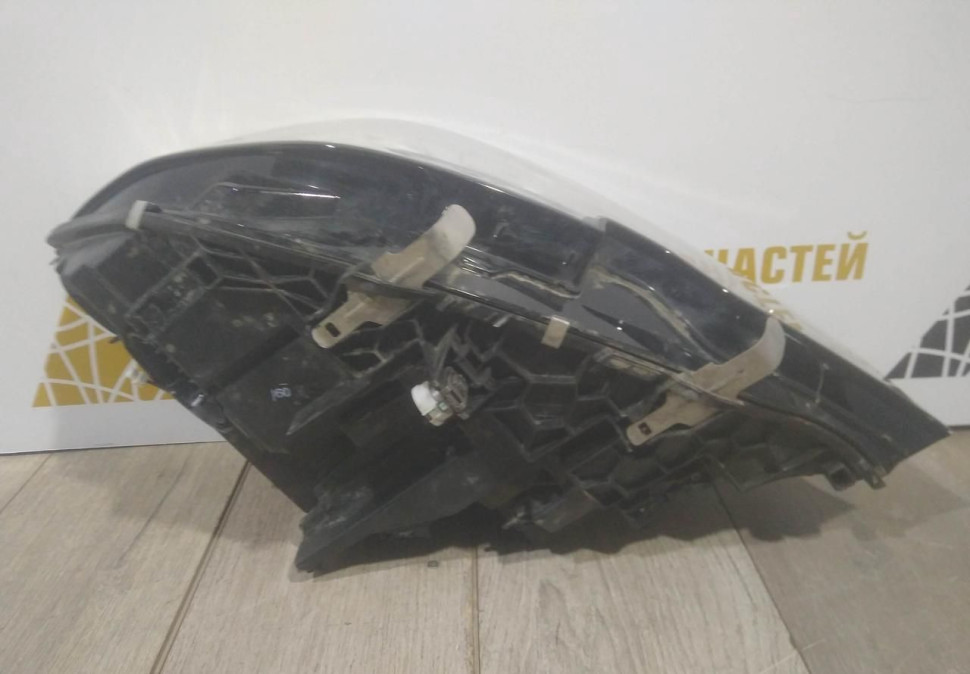 Фара лазерная правая бу BMW 3 G20 OEM 63118496164